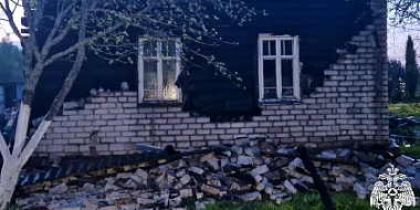 Житель Смоленской области чуть не погиб во время ночного пожара