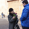Смоленские единороссы поздравили смолянок с 8 марта