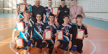 Сборная Смоленского района победила на областных соревнованиях по волейболу