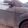 В райцентре Смоленской области неизвестные повредили все припаркованные во дворе авто 