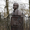 В Смоленске открыли памятник почетному гражданину города Александру Степанову