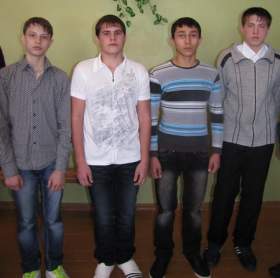 В Смоленской области четверо подростков вытащили из огня пятерых человек