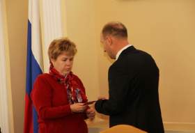 Состоялось торжественное вручение регалий «Почетный гражданин города Смоленска»