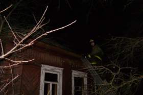 Два человека погибли при пожаре в Вязьме