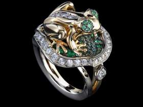 «Смоленские бриллианты» представили коллекцию украшений «Сафари»