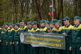 Студенты Смоленской сельхозакадемии отправились на весенние полевые работы
