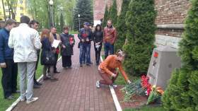 Смоляне почтили память погибших в Одессе и Славянске