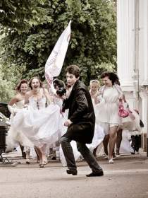 29 июня в центре Смоленска пройдет акция «Сбежавшие невесты»