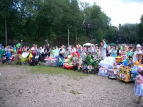 В Смоленске прошел шестой «Парад колясок»