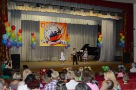 В Смоленске открылся фестиваль творчества детей-инвалидов «Передай добро по кругу» 