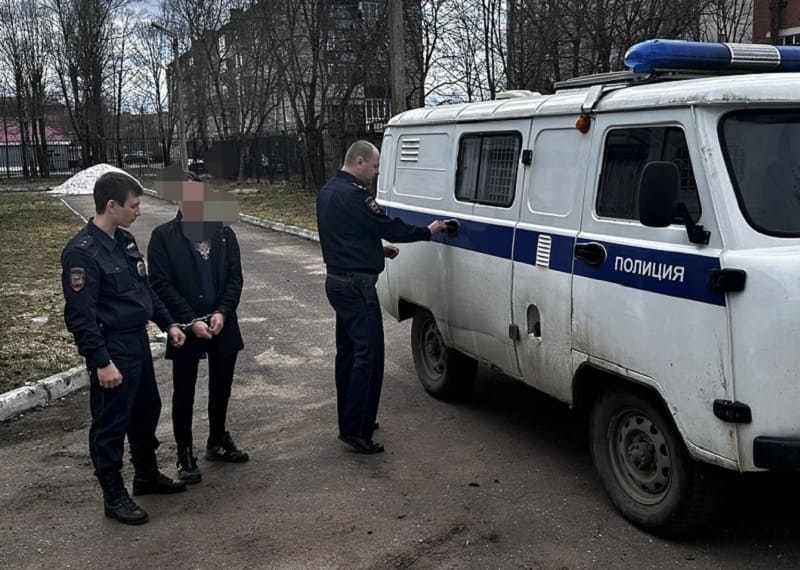 Обвиняемый в смертельном избиении отца заключен под стражу в Смоленской области