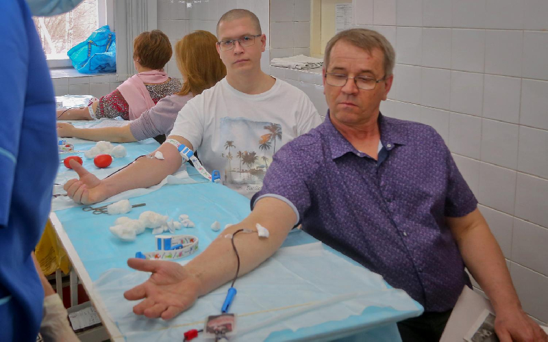 Смоленская АЭС: жители г. Десногорска сдали около 50 литров крови в рамках донорской акции