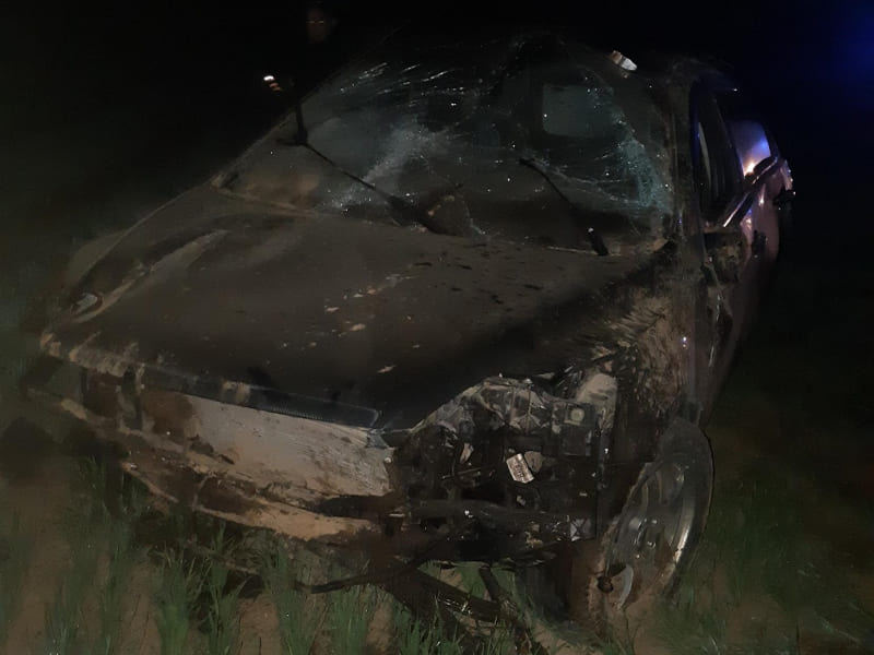 В Смоленской области две девушки пострадали при опрокидывании автомобиля