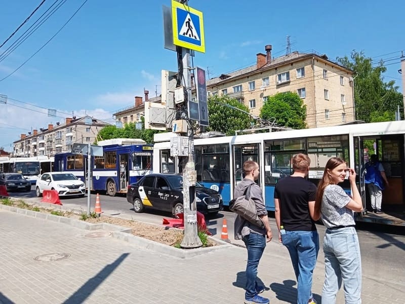 Троллейбусы по ул. Н.-Неман в Смоленске не будут ходить до конца недели
