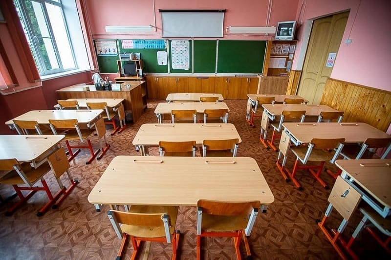 В Смоленской области более 1200 школьников остаются на карантине