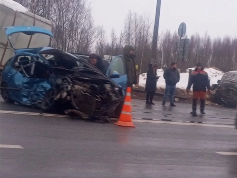 В Смоленской области водитель иномарки погибла в жестком ДТП
