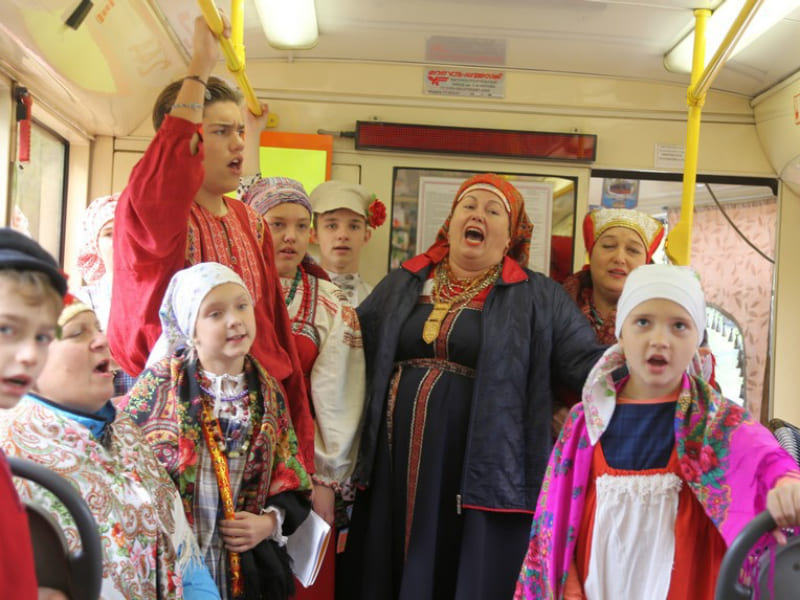 В День города по улицам Смоленска пройдет музыкально-поэтический трамвай
