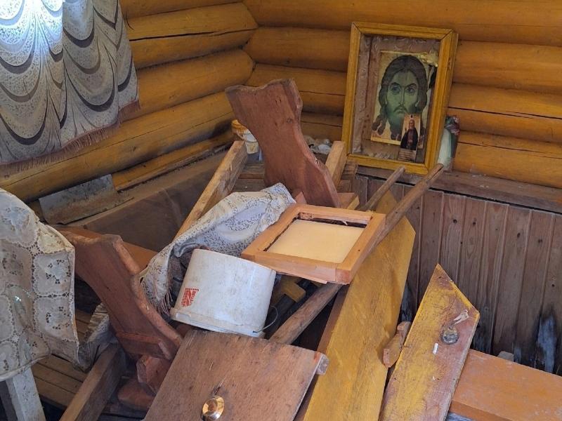 В Смоленской области вандалы испортили святой источник