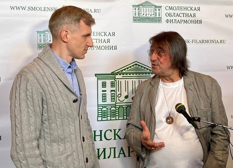 Василий Анохин встретился с Юрием Башметом на смоленском музыкальном фестивале
