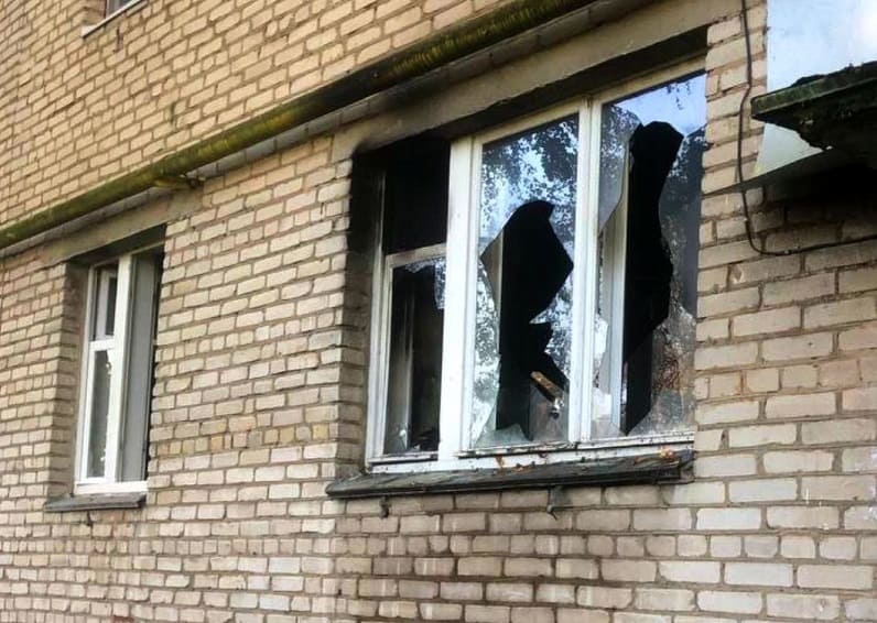 В Смоленске из дома с горящей квартирой эвакуировали 13 человек
