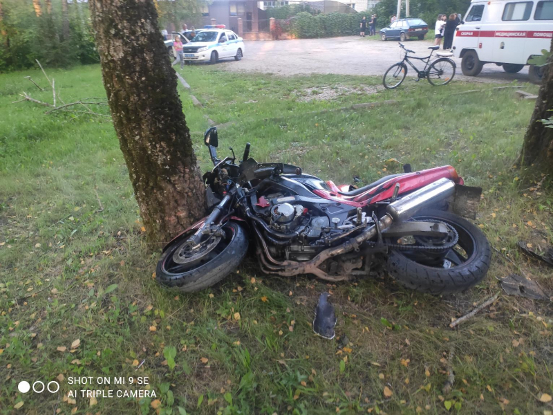 В Смоленской области ищут свидетелей смертельного ДТП с участием легковушки и мотоцикла