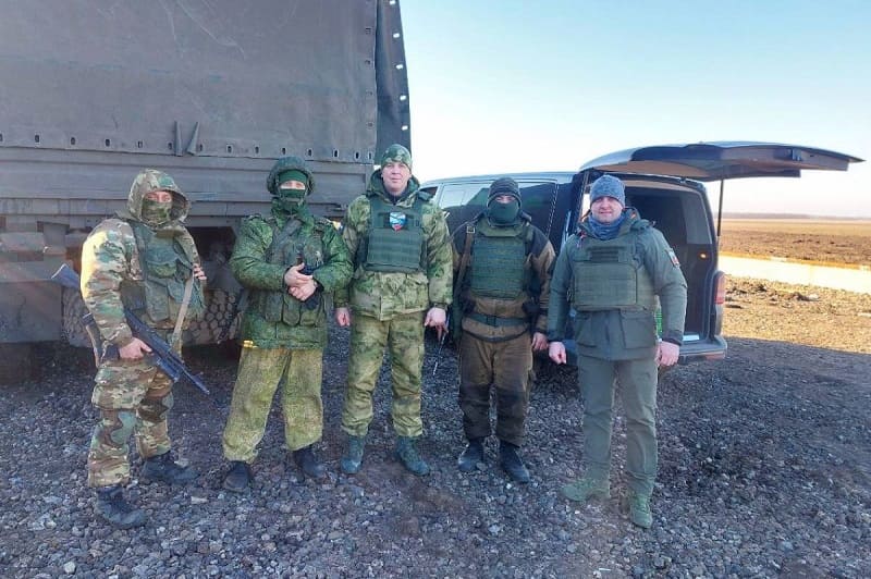Депутаты от «ЕР» доставили смоленским бойцам собранное в рамках проекта «Всё для фронта»