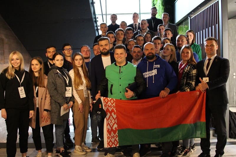 Белорусская и российская молодежь приняла участие в стратегической сессии в Смоленске