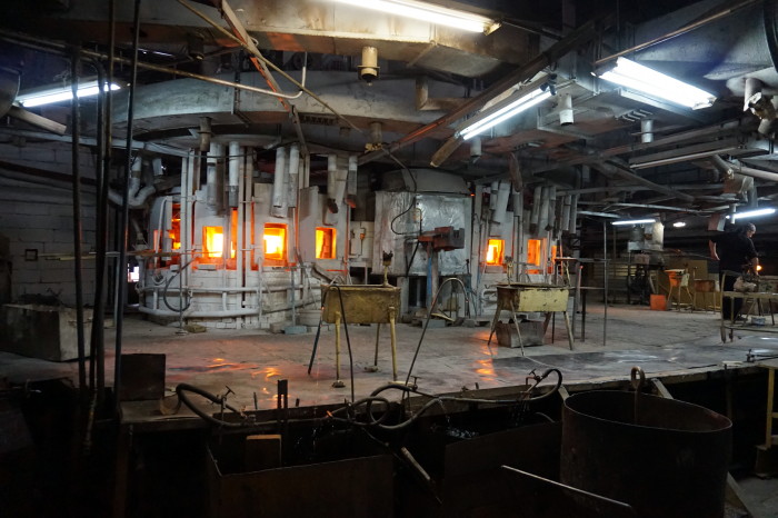 Первомайскому стекольному заводу не удалось восстановить газоснабжение через суд