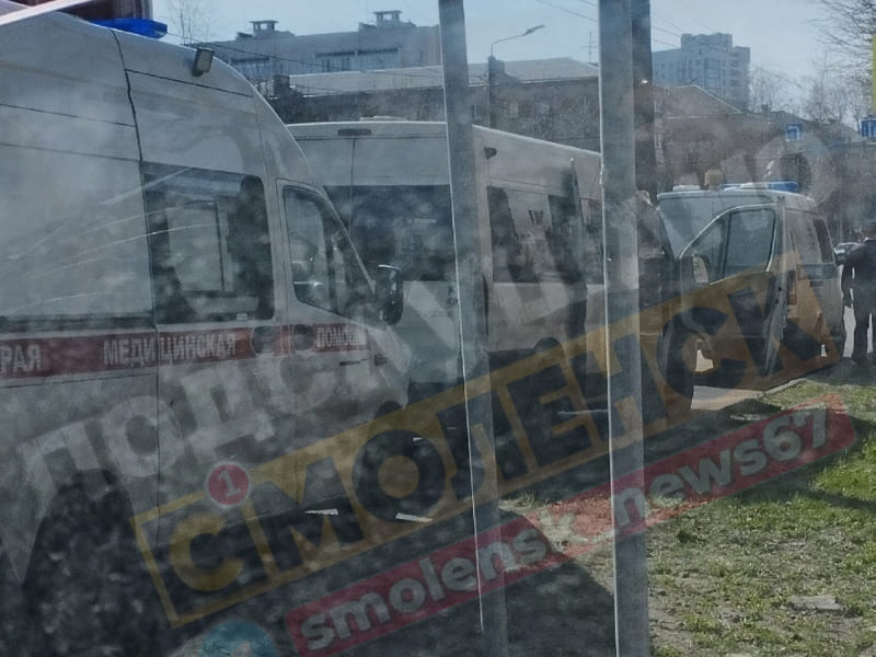 В центре Смоленска пожилой мужчина скончался в маршрутке