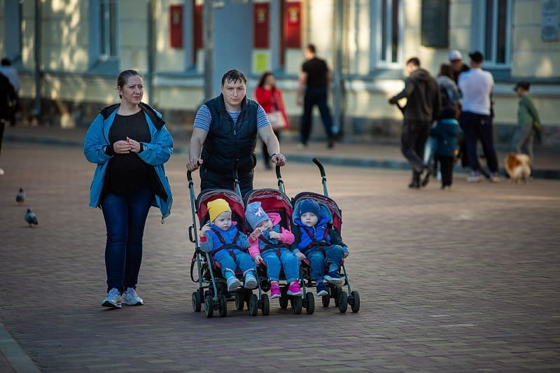 В Смоленской области готовятся ввести новые меры поддержки многодетных семей