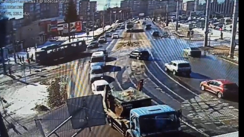 В Смоленске водитель троллейбуса сбил пешехода