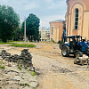 В Смоленске продолжают реконструировать сквер за кинотеатром «Октябрь» 