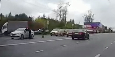 В центре Смоленска случилось массовое ДТП с участием шести машин