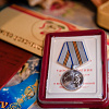 Глава Смоленской области вручил ветерану Великой Отечественной войны юбилейную медаль «75 лет Победы»
