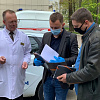 Смоленские единороссы передали врачам, борющимся с COVID-19, автомобиль