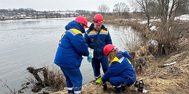 В Смоленске специалисты проверили загрязненное озеро возле ТЭЦ 2