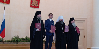 Общественная палата региона и епархии Смоленской митрополии подписали соглашение о сотрудничестве