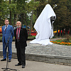 В Смоленске открыли памятник Александру Лопатину