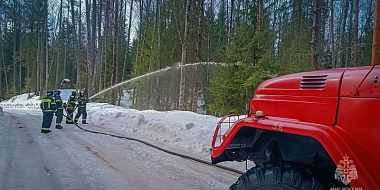 Пожарные провели учения на территории «Смоленского Поозерья»