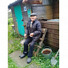 Валентин Николаевич Панков - теперь хозяин всей деревни и единственный постоянный житель.