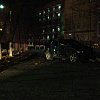 Люксовая иномарка вылетела на пешеходную зону в центре Смоленска